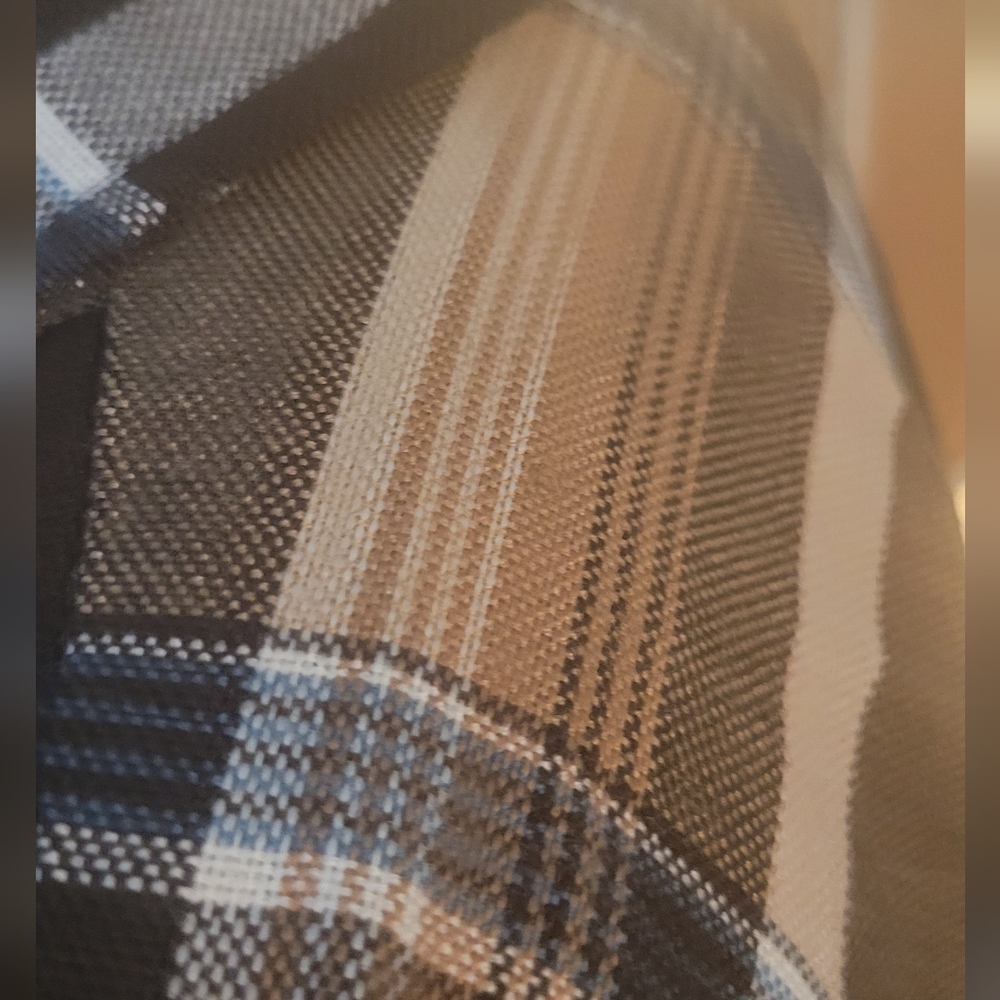 Plaid Button-Up Shacket - Picture 6 of 9